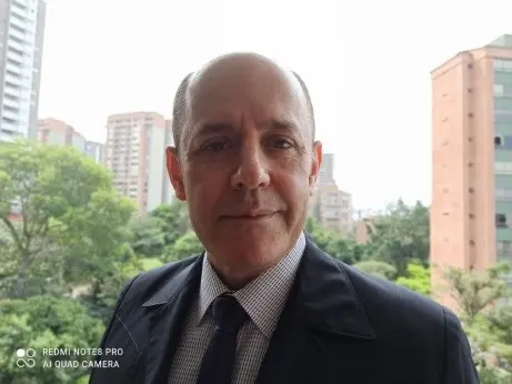 Foto del docente Luis Ociel Castaño Zuluaga